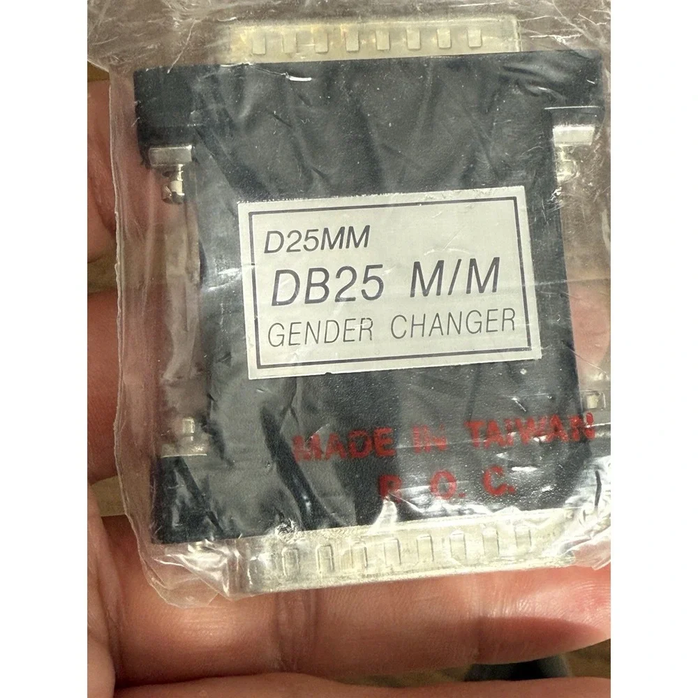 DB25 RS232 Gender Changer F M Wiring Adapter Turns Female Cable to Male to F